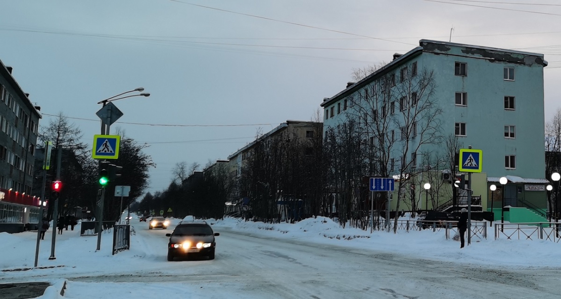 18-летняя девушка украла 26 пачек масла из магазина в Мурманской области Апатиты