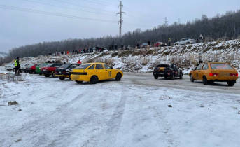Под Мурманском состоялся чемпионат области по автомобильному спорту Гонки
