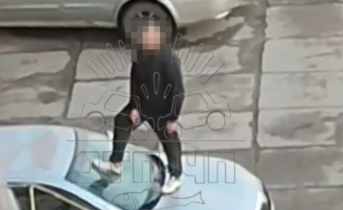 Нарушитель