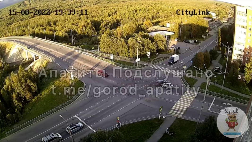 Момент серьезного ДТП в Мурманской области попал на видео Дорога