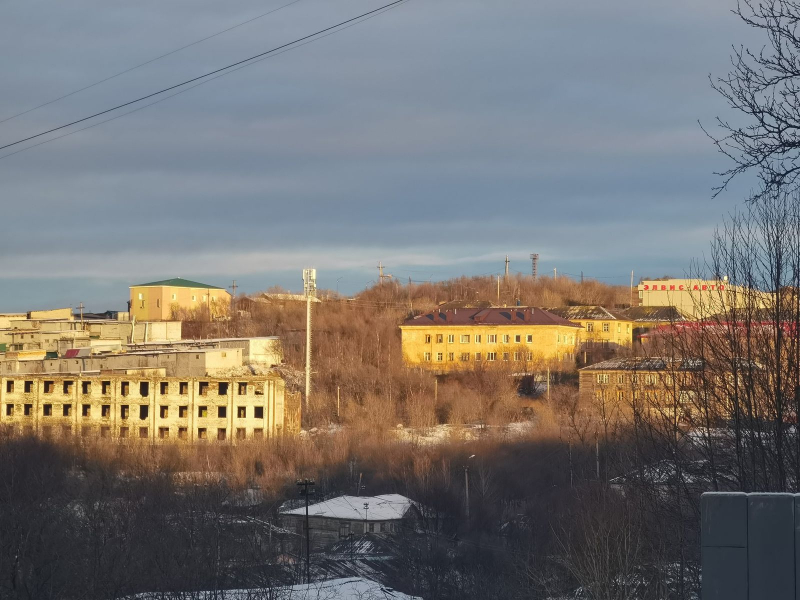 Спор с северянкой закончился для мужчины уголовным делом в Мурманской области Мурманск
