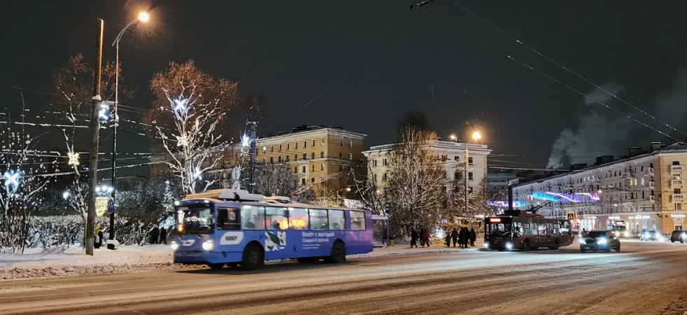 В автобусе в Мурманске ограбили женщину Дорога в Мурманске
