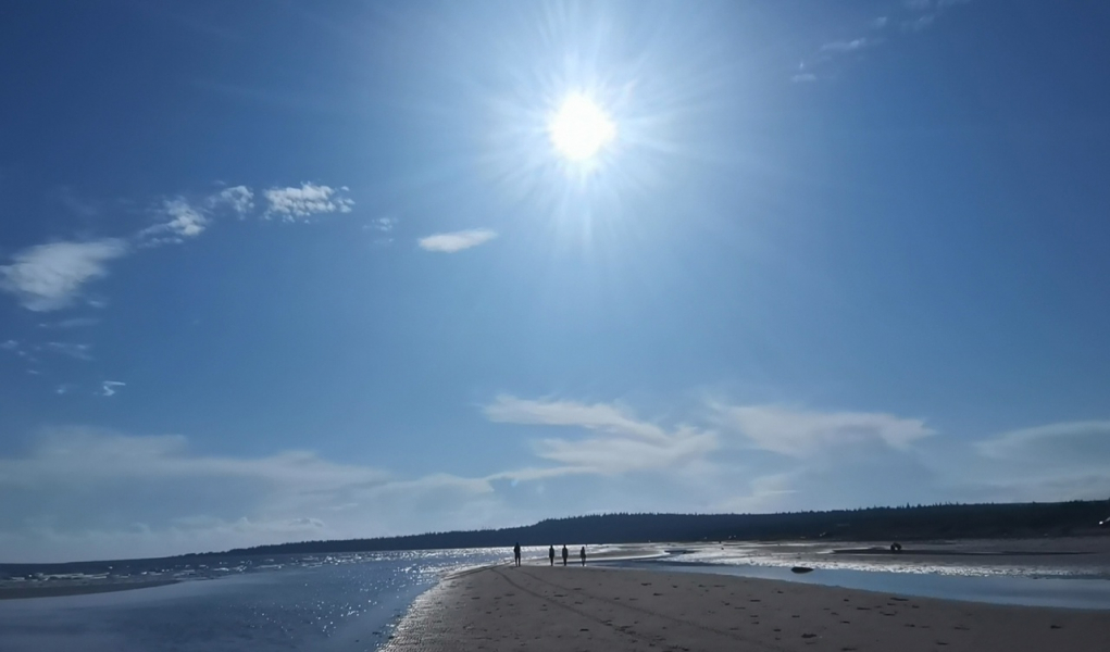 Море