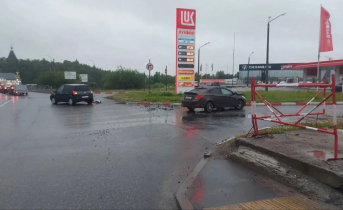 На Кольском проспекте в Мурманске в ДТП пострадала женщина ДТП