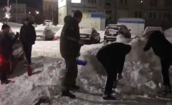 Жители Мурманской области взяли ситуацию в свои руки Уборка