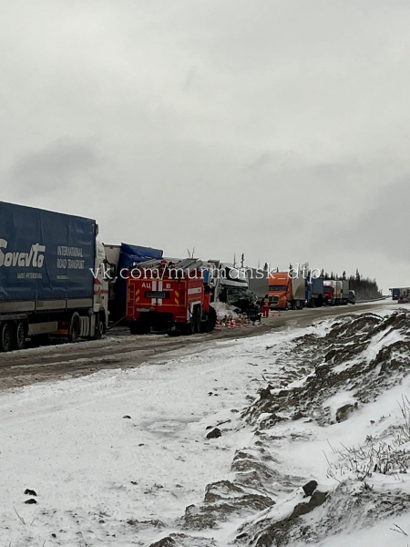 В жуткой массовой аварии в Мурманской области погиб водитель Авария