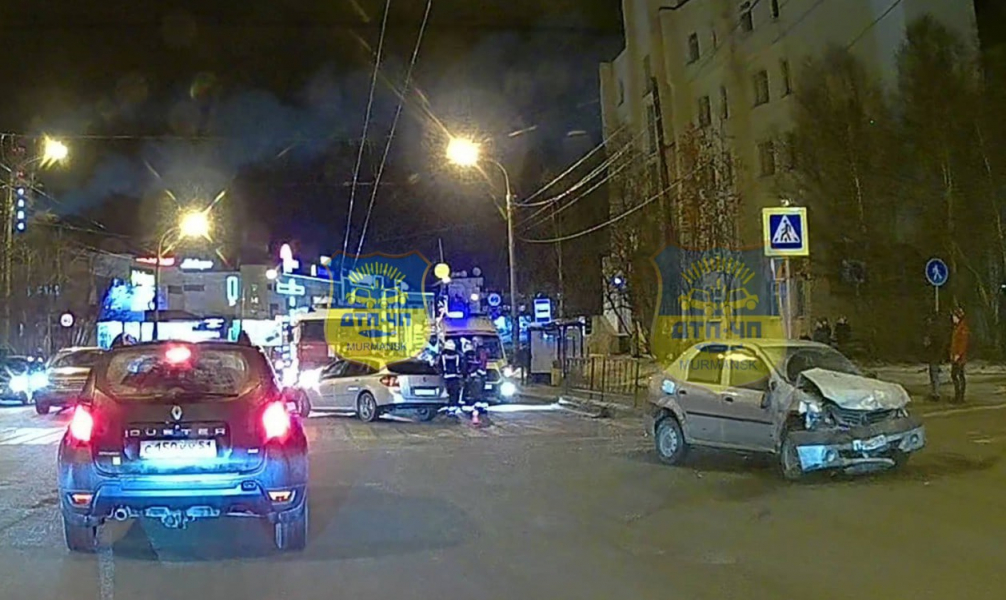 Момент ДТП в центре Мурманска попал на видео ДТП