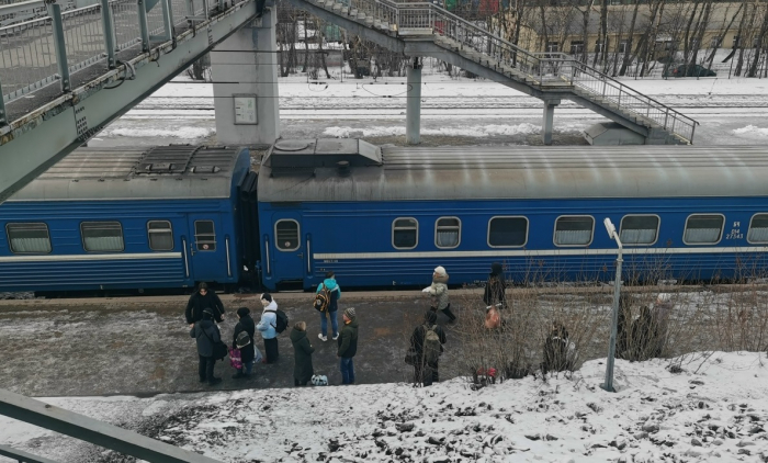 Прокуратура организовала проверку после задержки пригородных поездов Поезд