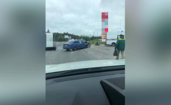 В аварии в Мурманске пострадал человек Авария