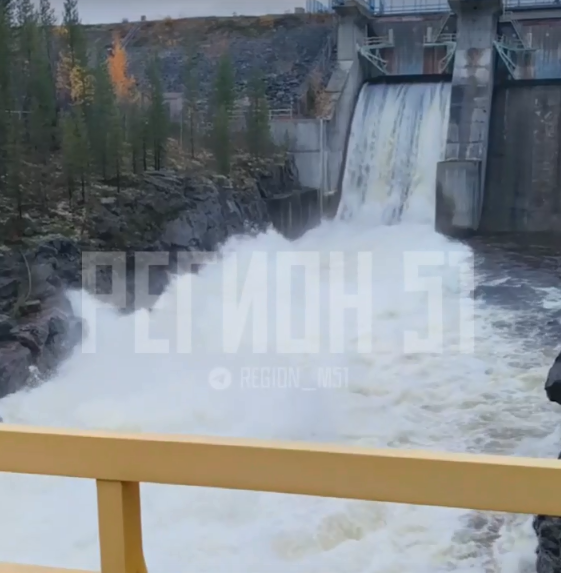 Водосброс на Верхнетуломском водохранилище Водосброс