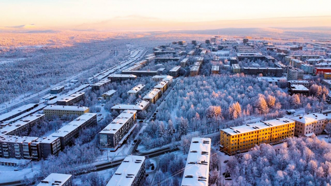 Пострадавшая женщина Лежащую на снегу женщину обнаружили в Мурманской области