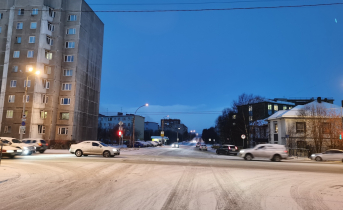 Поездка в такси едва не закончилась трагически для мурманского водителя Машины