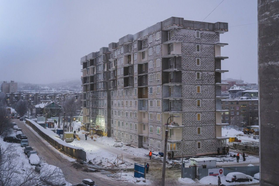 Строители показали, на каком этапе новый жилой дом в Мурманске Мурманск