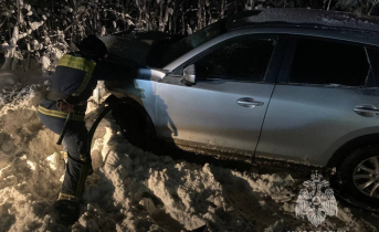 В Мурманской области лоб в лоб столкнулись 2 автомобиля ДТП