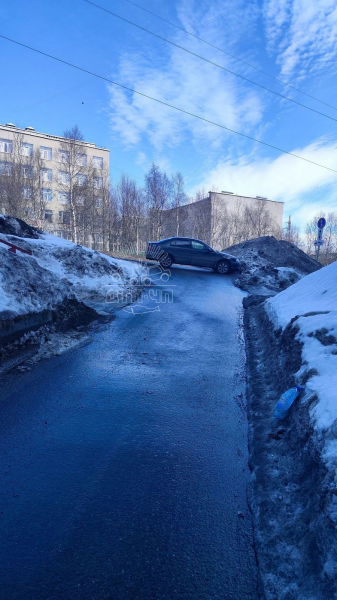 Автомобиль без водителя уехала Машина