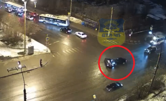 Момент ДТП с пострадавшим в Мурманске попал на видео ДТП