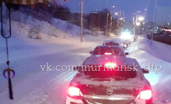 Мурманск снова встал в огромных пробках Пробки