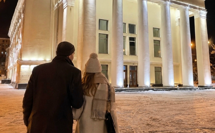Согреваемся искусством: театральная афиша для жителей Мурманской области