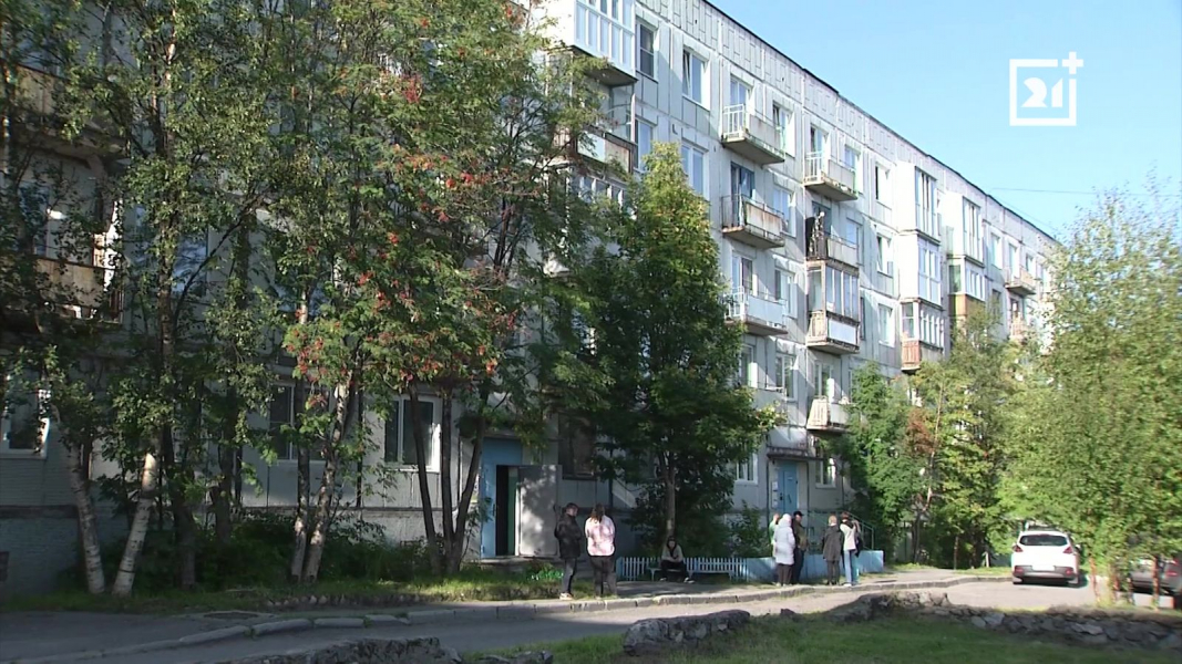 Мурманчане возмущены ситуацией в своем доме Мурманск