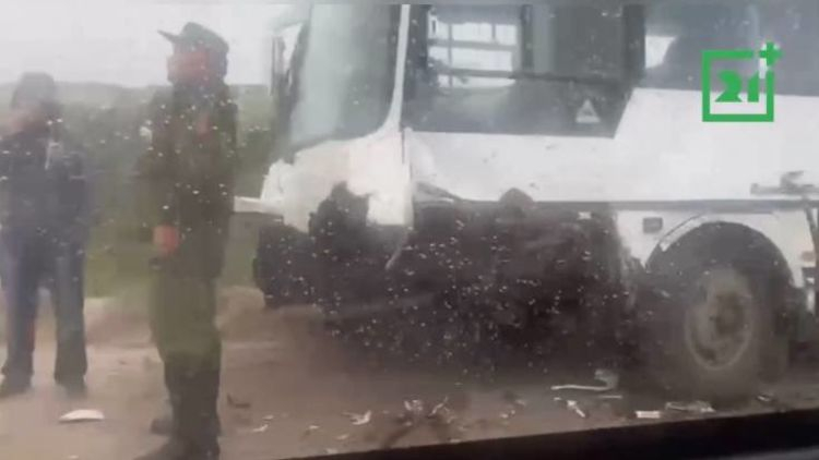 Водитель потерял контроль над машиной и выехал на «встречку» в Мурманской области ДТП