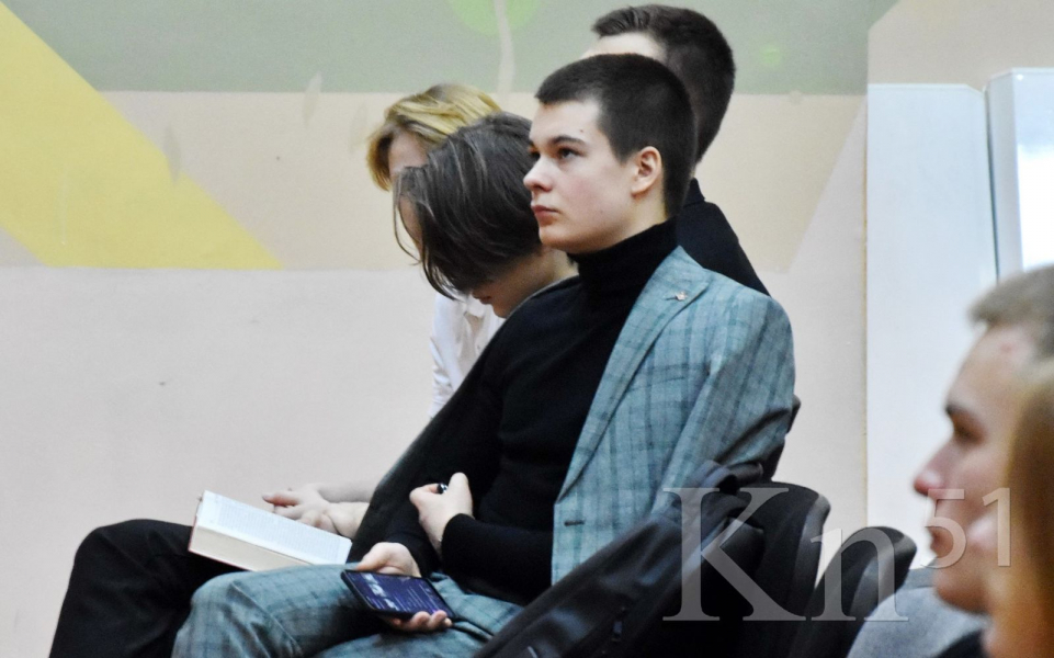 Работа мечты рядом с домом: в школах Мончегорска продолжается знакомство с Кольской ГМК Работа мечты рядом с домом: в школах Мончегорска продолжается знакомство с Кольской ГМК