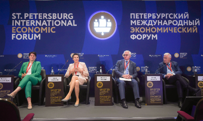 «Цифровой инвестор»: запуск программы «Норникеля» обсудили на экономическом форуме в Петербурге «Цифровой инвестор»: запуск программы «Норникеля» обсудили на экономическом форуме в Петербурге
