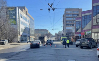 В Мурманске возбудили дело после смертельного ДТП на улице Книповича ДТП