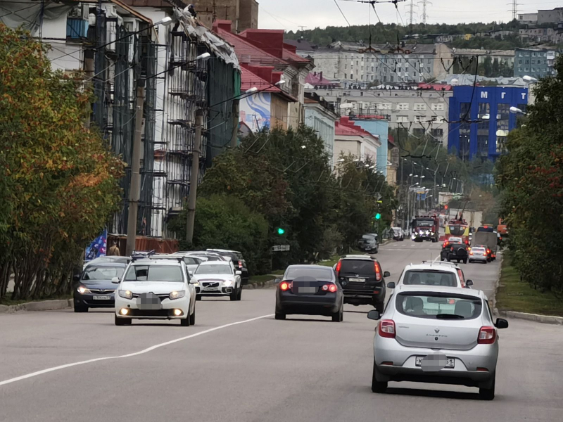 В Мурманске пьяной автоледи с поддельными номерами грозит тюрьма дорога