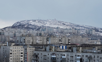 Стали известны подробности происшествия возле торгового центра в Мурманске Стали известны подробности происшествия возле торгового центра в Мурманске