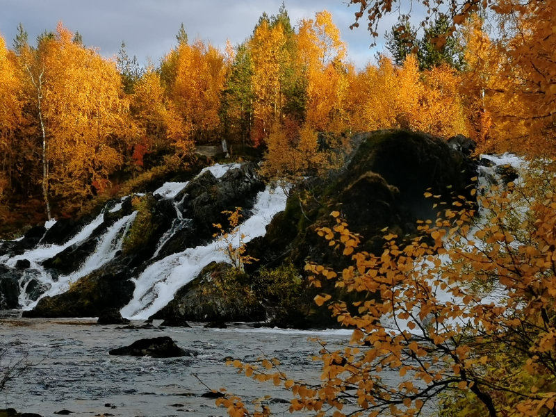 Фотография из Мурманской области участвует в конкурсе National Geographic Водопад