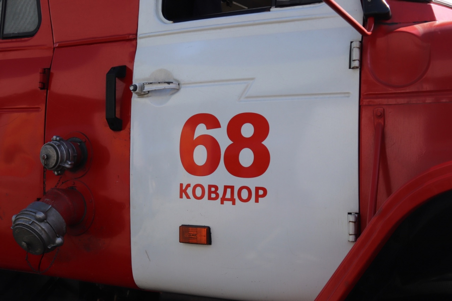 Пожар в Мурманской области удалось ликвидировать Ковдор, пожарная машина, пожар