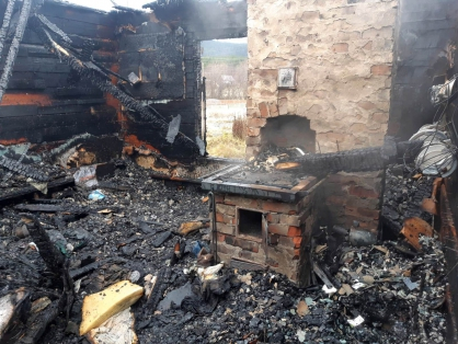 В страшном пожаре в Мурманской области погибла женщина Пожар