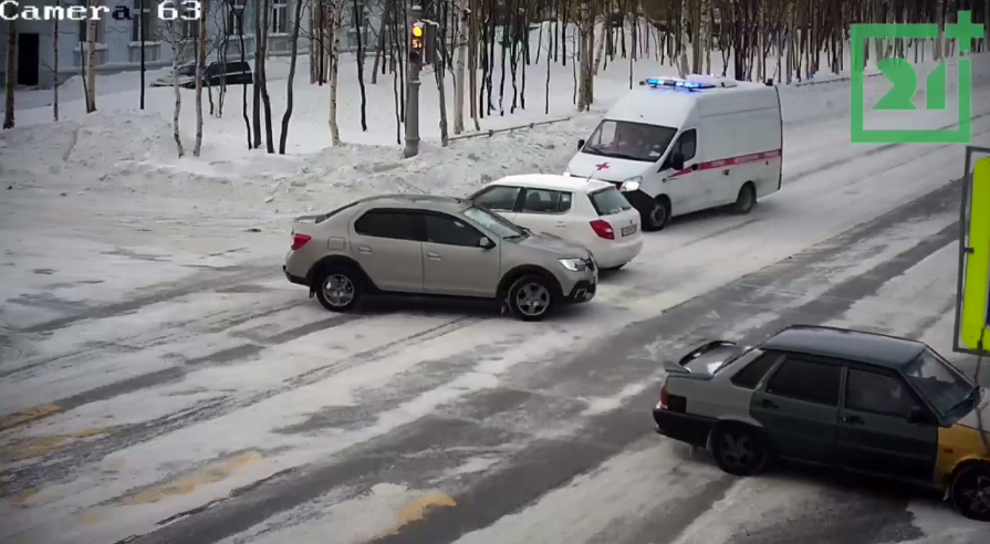 Авария со скорой в Мурманской области Авария со скорой
