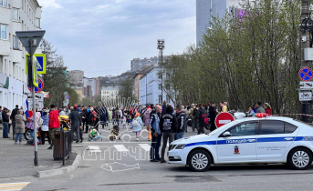В центре Мурманске перекрыли движение транспорта Ограничение движения