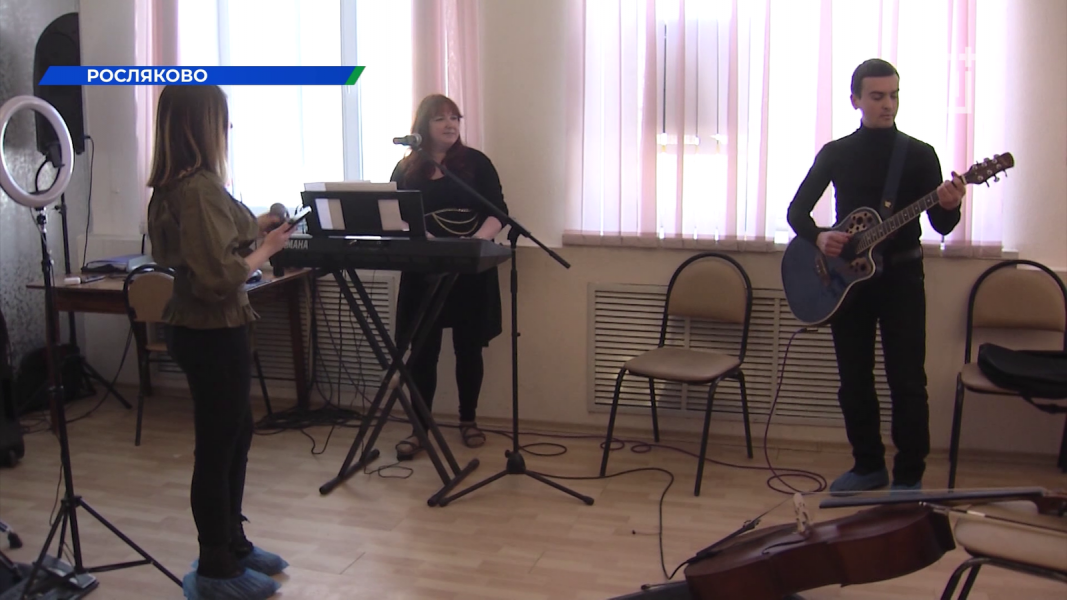 Сотрудники ДК «Судоремонтник» принимали поздравления с Днем работника культуры ДК «Судоремонтник»