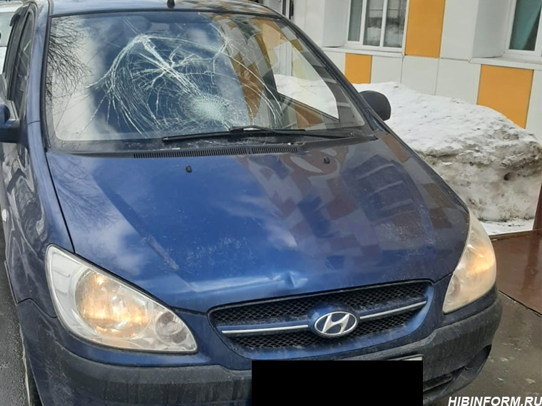 Наезд на пешехода в Мурманской области привел к неожиданным последствиям Автомобиль