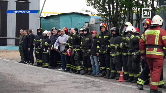 Лучшие заполярные огнеборцы показали свои умения Пожарные