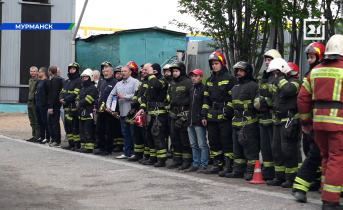 Лучшие заполярные огнеборцы показали свои умения Пожарные
