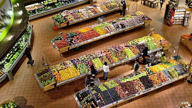 В магазинах Мурманска резко подорожали некоторые продукты Магазин