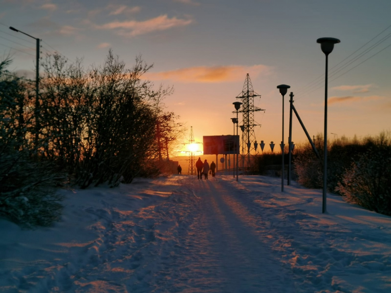Город