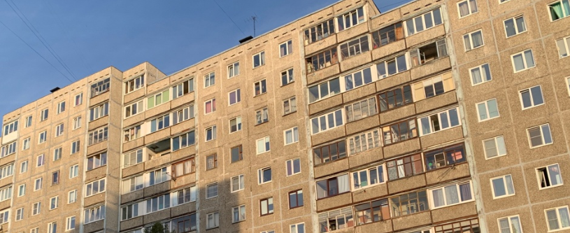 Мужчина хотел купить квартиру в Мурманской области, но нарвался на мошенников Мужчина хотел купить квартиру в Мурманской области, но нарвался на мошенников