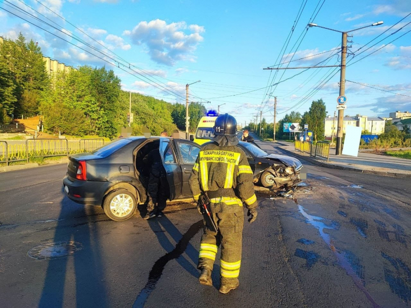 Лобовое столкновение ДТП