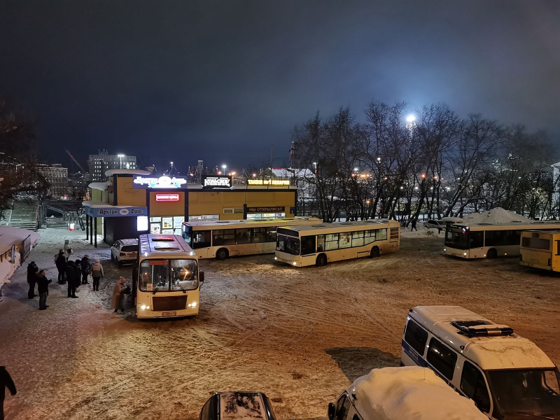 Автобусы