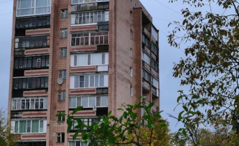 Стала известна стоимость самой дорогой квартиры в Мурманске Дом