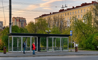 В Мурманске начали обогревать остановки В Мурманске начали обогревать остановки
