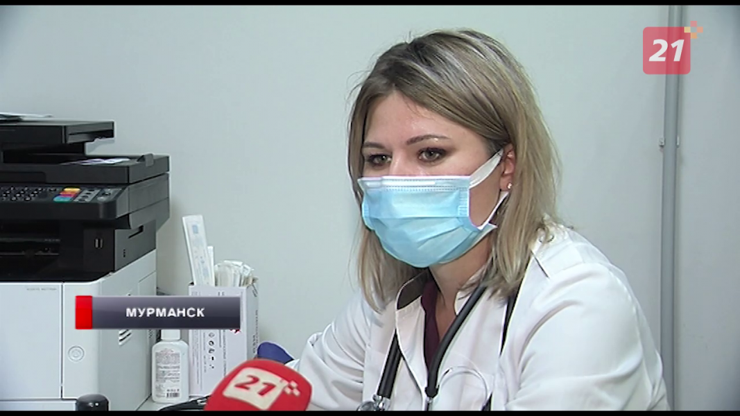 Пункты вакцинации развернули в торговых центрах Мурманска Врач