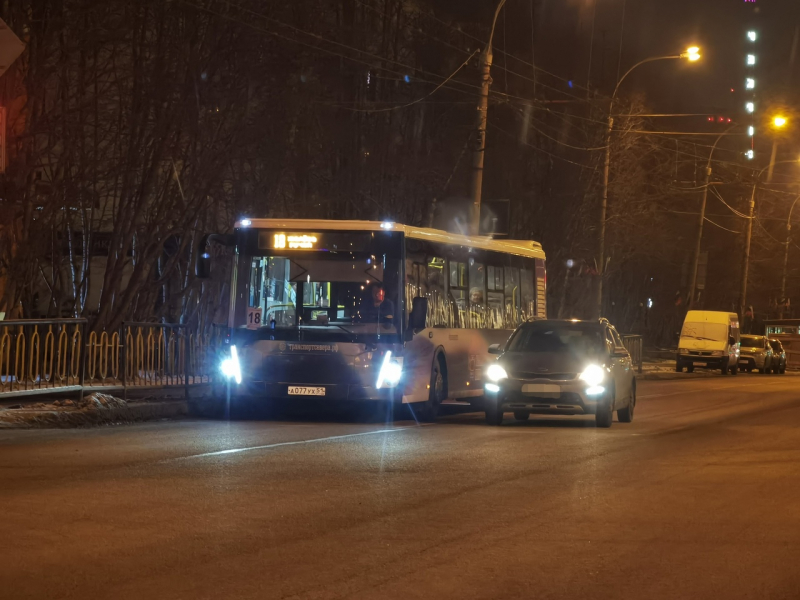 Как будет ходить общественный транспорт в новогодние праздники Автобус