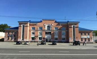 В Мурманске перенесли остановку общественного транспорта В Мурманске перенесли остановку общественного транспорта