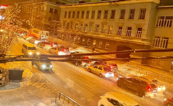 Мурманск встал в гигантских пробках Мурманск