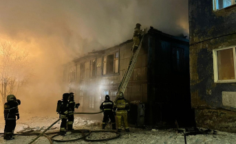 Жильцы сгоревших домов в Мурманской области получат новое жилье Пожар